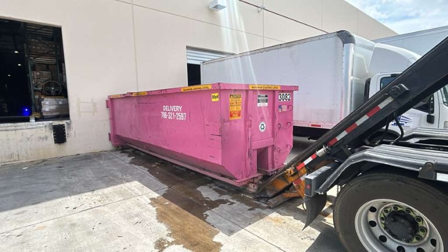 Roll off dumpster rental Doral